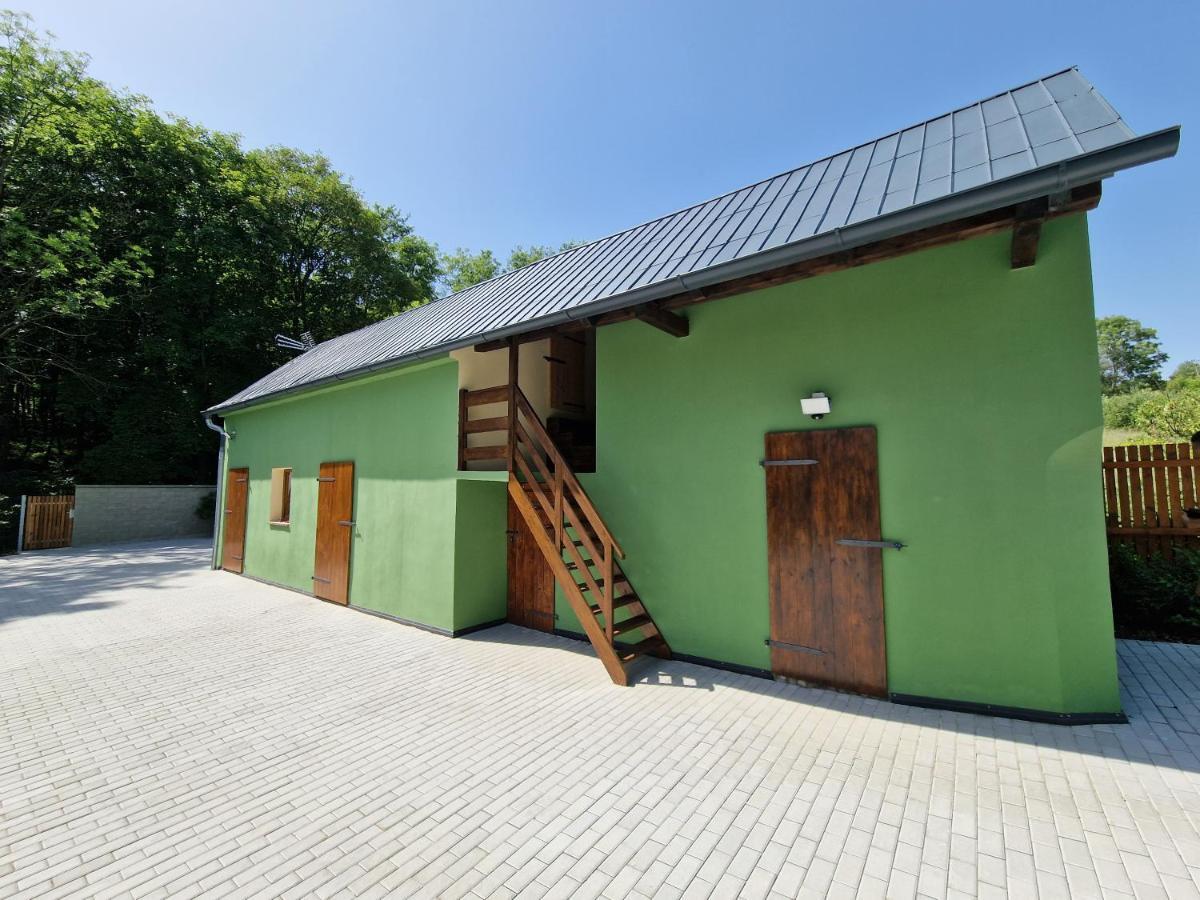 Hajenka Villa Trebivlice Eksteriør bilde
